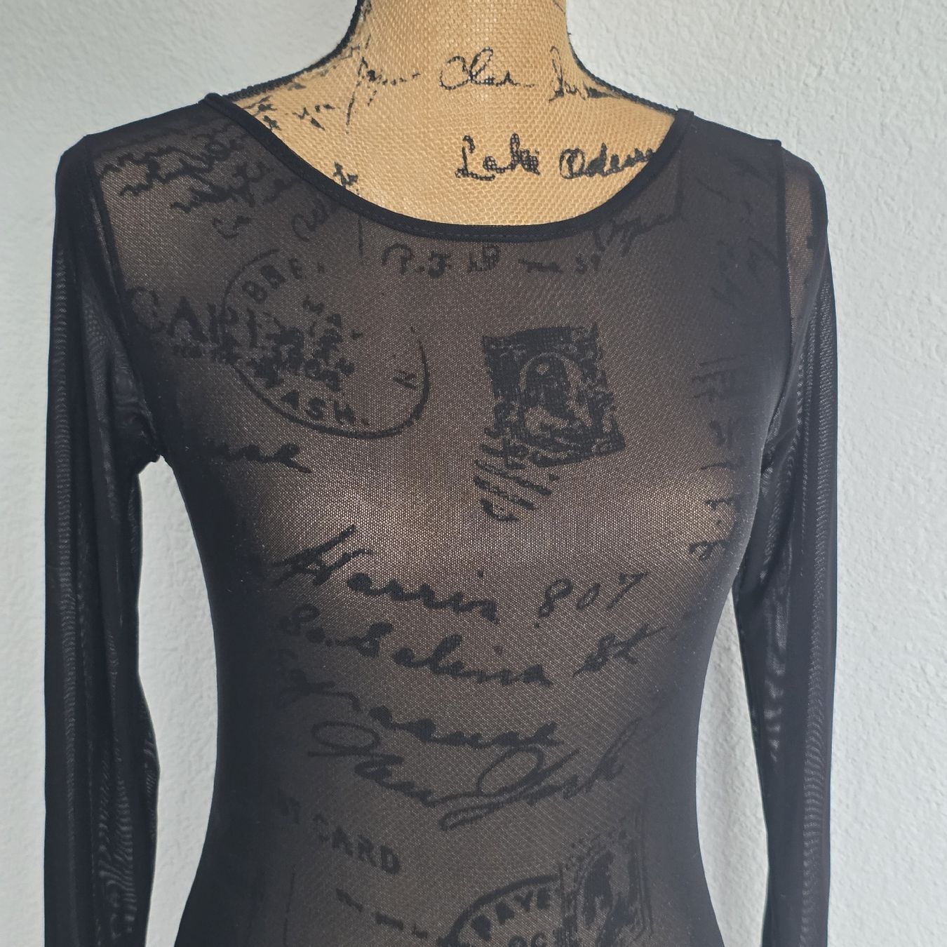Top: PrettyLittleThing Body, Schwarz, Gr. 36 – Usato da Rheinsulz venduto da Gilea 1