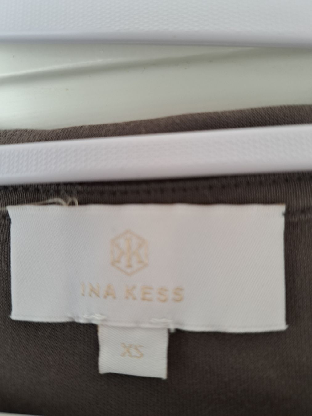 T-shirts: Ina Kess Shirt – D'occasion à Thalwil par sternenstaub369 1