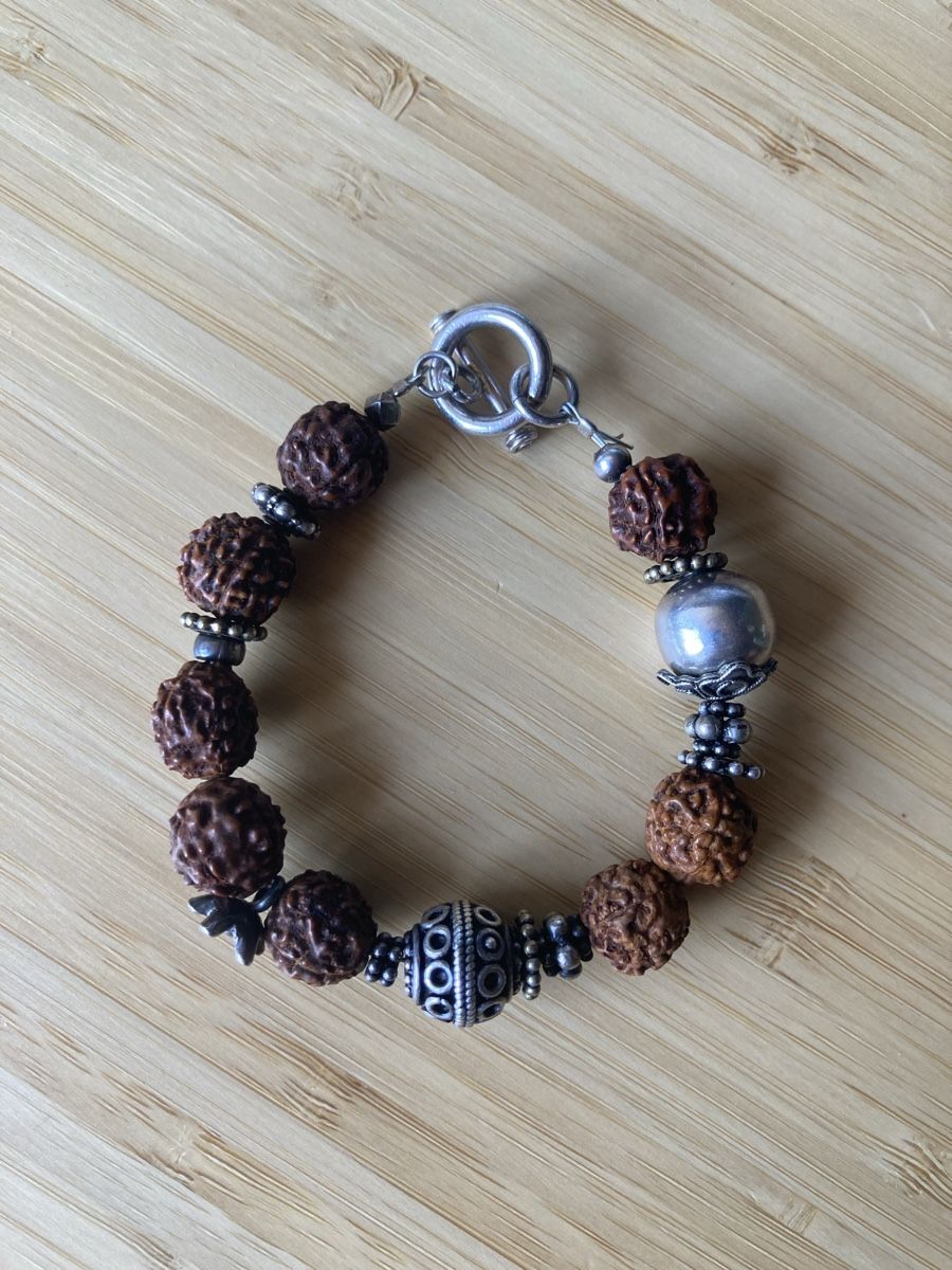 Bracciali & Braccialetti: Armschuck mit Rudraksha – Usato da Bern venduto da Economic-spider