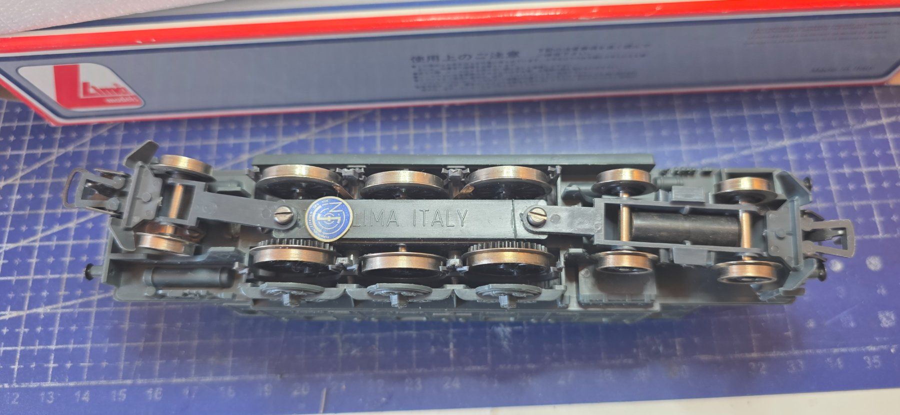 Lima Modellini di ferrovie: Lima Ae3/6I 10683 HO/DC Analog – Usato da Hochfelden venduto da Danizh0 3