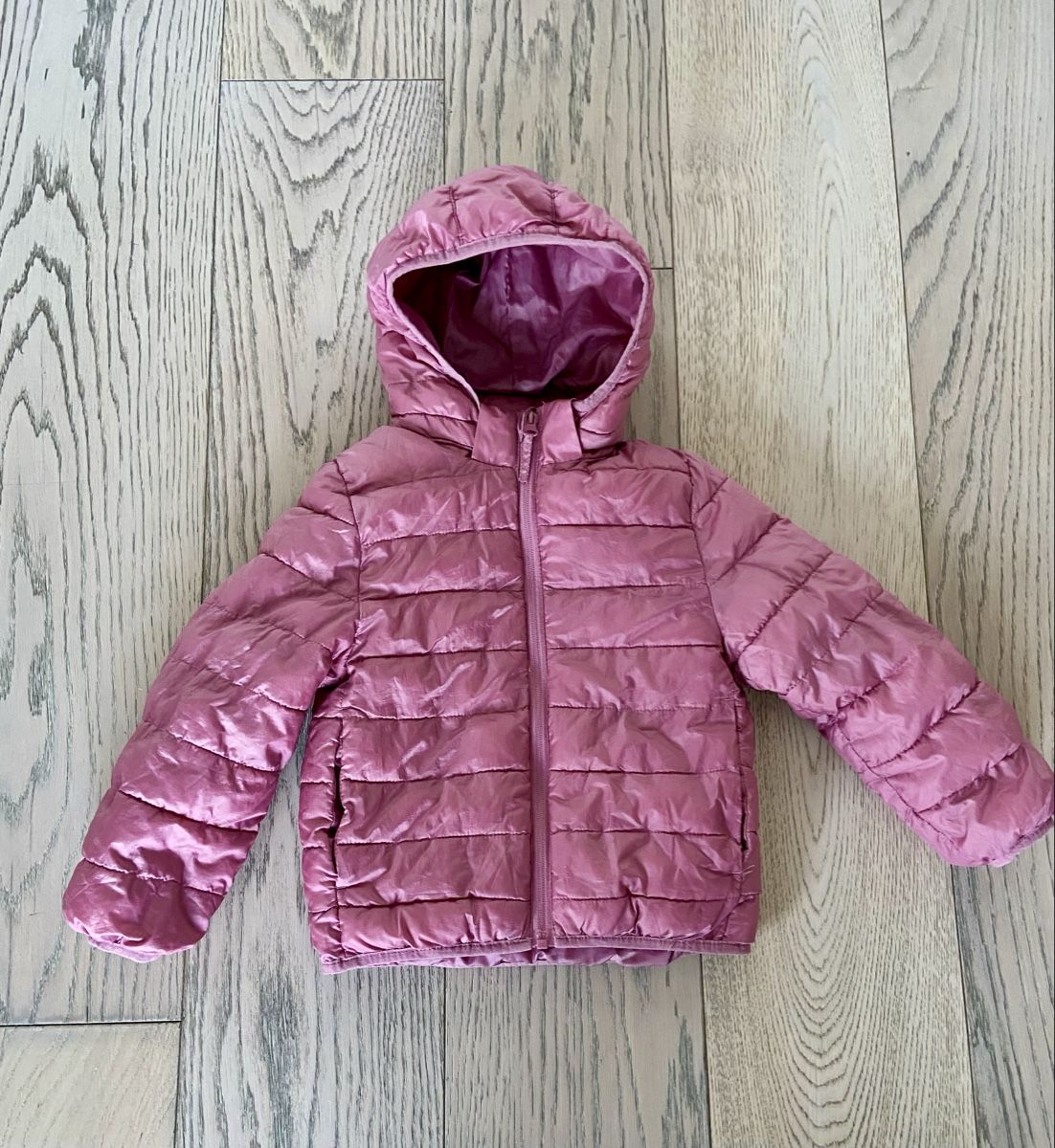 H&M Giacche & Cappotti: Übergangszeit Mädchenjacke Größe 110–116 – Usato da Arbedo venduto da gregmccooper 3