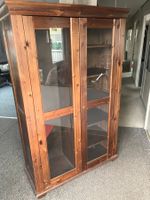 Kleiderschrank von Ikea aus Holz mit Glasetüren