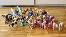EINHORN-FANTASY-Figuren: 32-teiliges Set