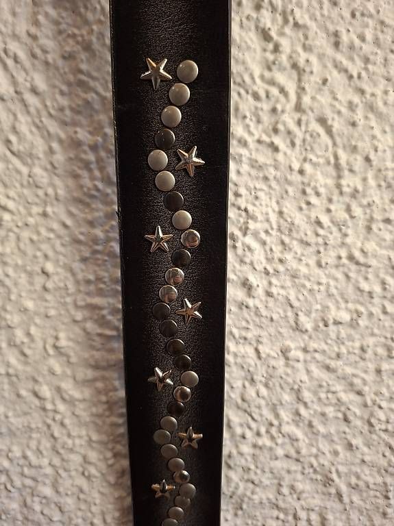 Ceintures: Schöner Ledergürtel mit Muster – D'occasion à Belp par ced_y8hx 1