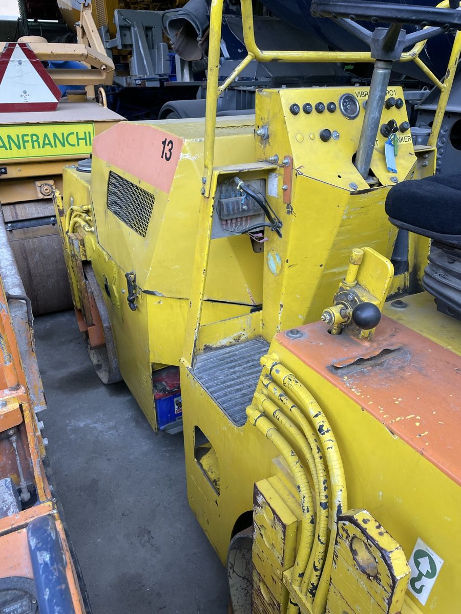 Bomag Tutte le macchine: Rullo vibrante DTV-213 H Walze – Usato da Poschiavo venduto da kuks01 8