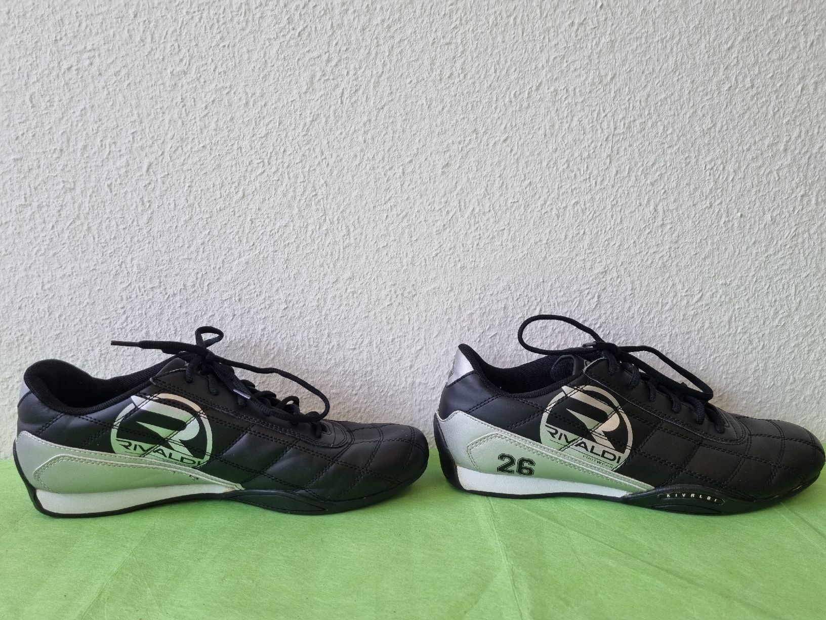 Herrenschuhe: Rivaldi Schuhe Grösse 43 – Gebraucht aus Schönenwerd von Chez_Mimi