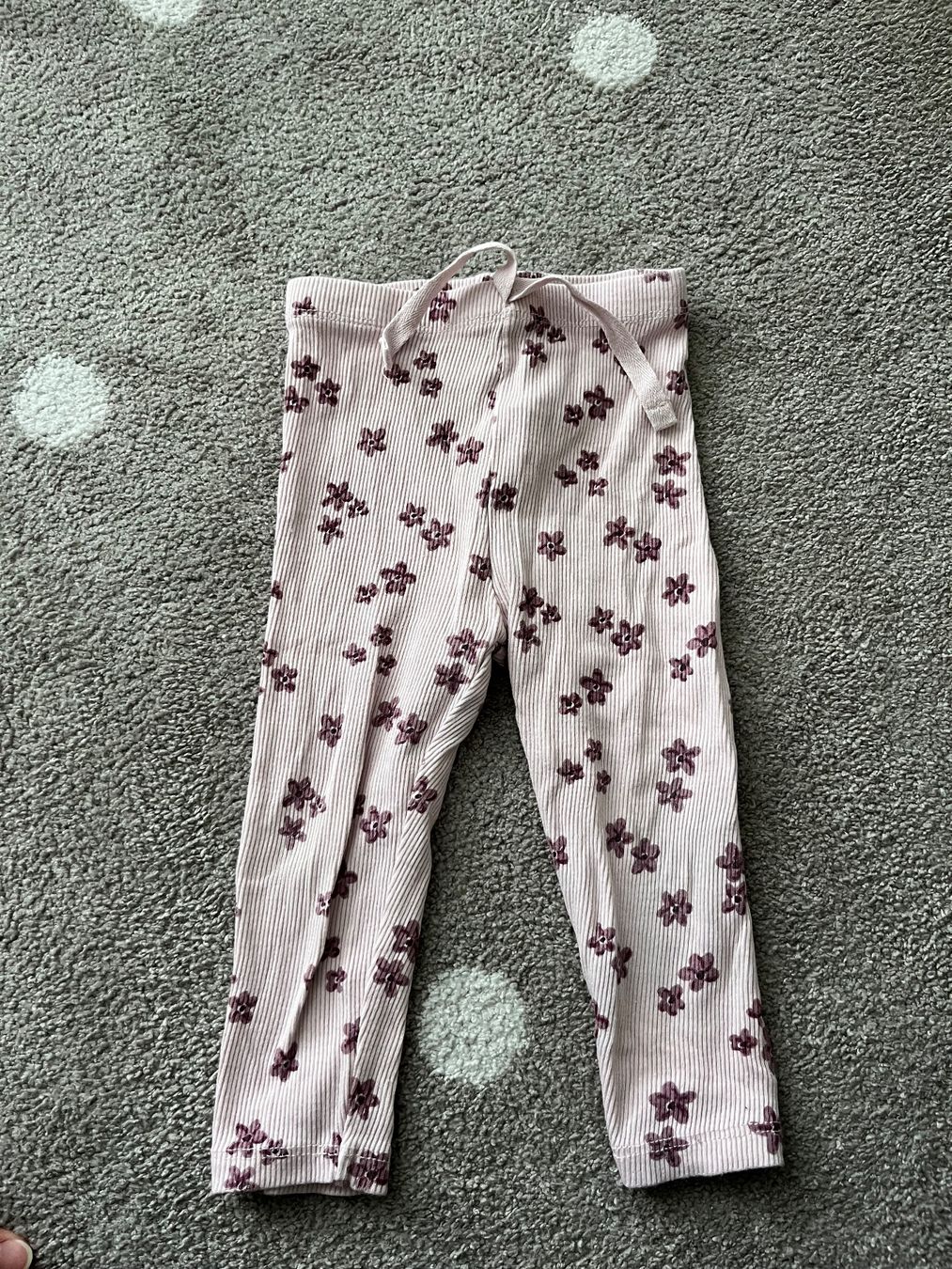 Zara Pantaloni: Leggings Zara Gr. 80 – Usato da Villnachern venduto da schudelinho
