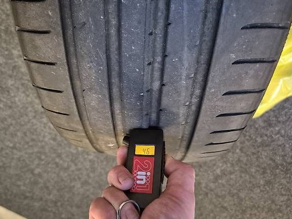 Goodyear Pneumatici & Ruote complete: 255 35 19 Goodyear Eagle F1 2 Stück – Usato da Aarburg venduto da AJ-ZGC 1