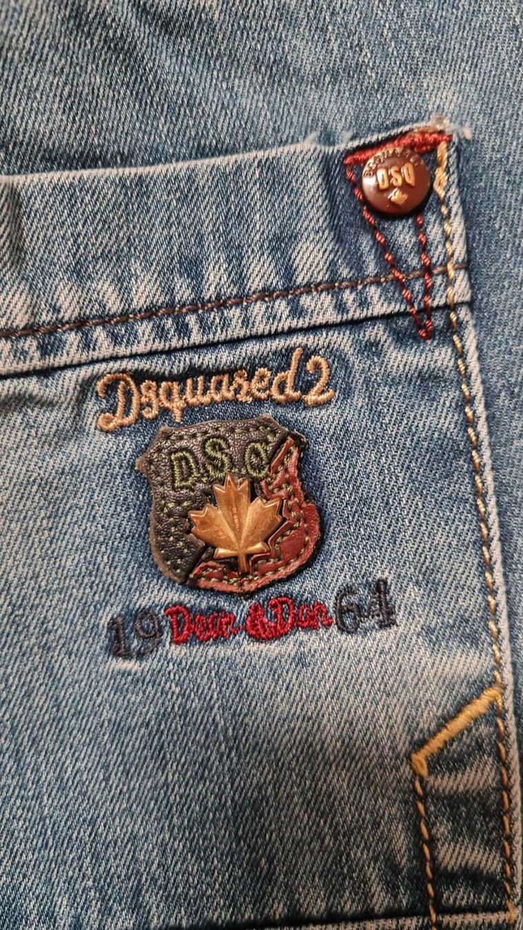 Dsquared2 Jeans: DSQUARED  blue jeans REGULAR       NEU Fr. 650.00 – Gebraucht aus Niederweningen von Obson 7