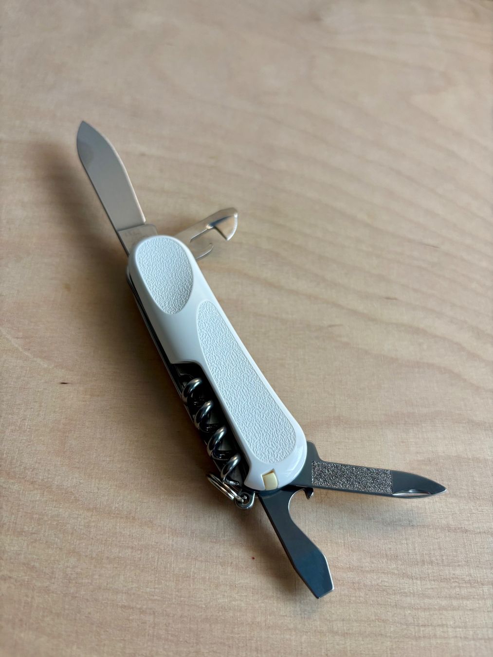 Victorinox Coltelli tascabile: Victorinox Winter Magic von 2016 – Nuovo (secondo la descrizione) da Pfungen venduto da bayside01 4