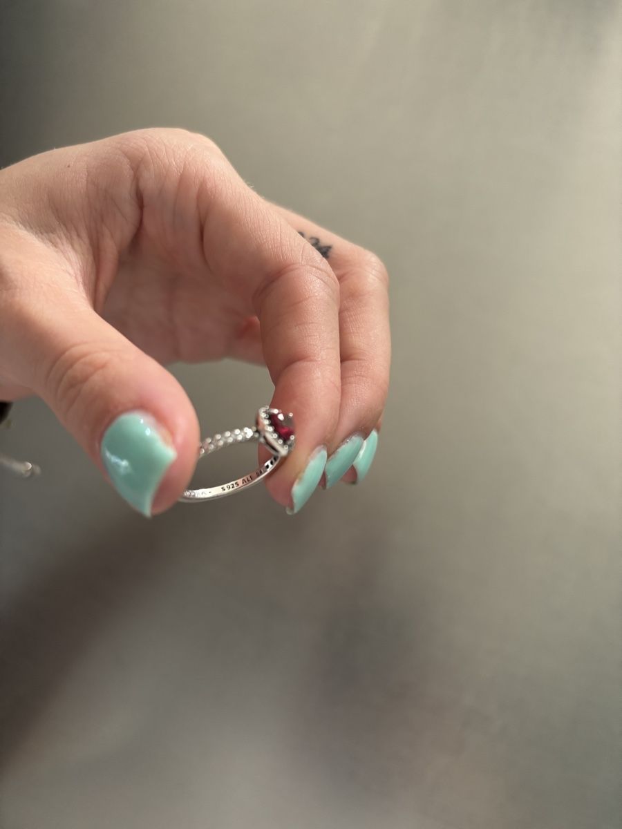 Pandora Ringe: Roter Herz Ring Pandora  – Gebraucht aus Horgen von stu_cjc8 6