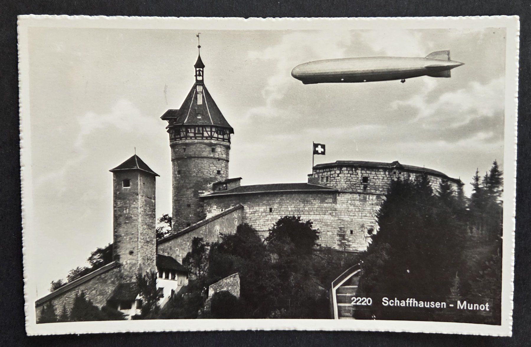 Cartoline postali: Zeppelin 3 Postkarten 3 CP Graf Zeppelin  Bern Schaffhausen – Usato da Tavannes venduto da Cire 1