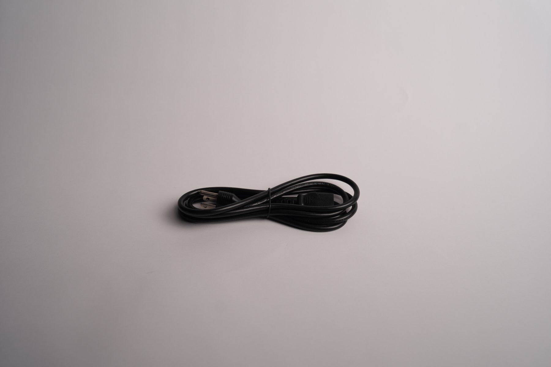 Cavi: Netzkabel US-Stecker - IEC C13 – Usato da Basel venduto da san_w87x