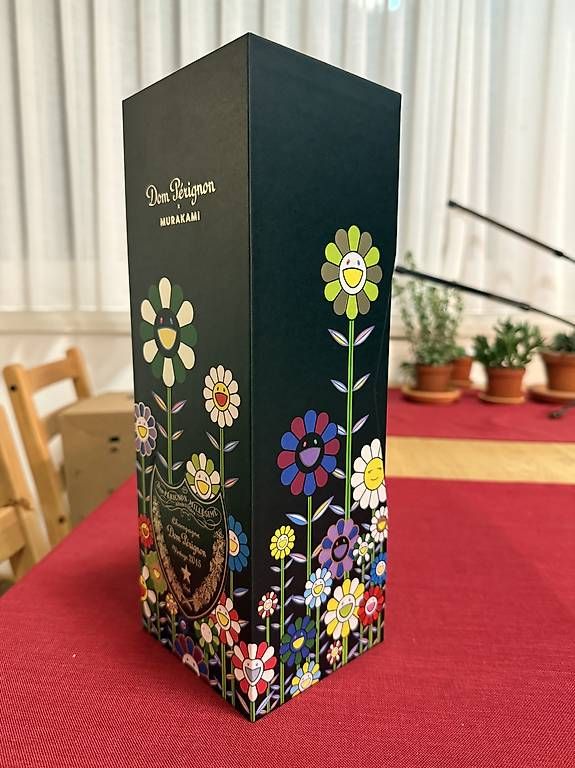 Vins: DOM PÉRIGNON X TAKASHI MURAKAMI 2015 – Neuf avec emballage d'origine à Horgen par Barto