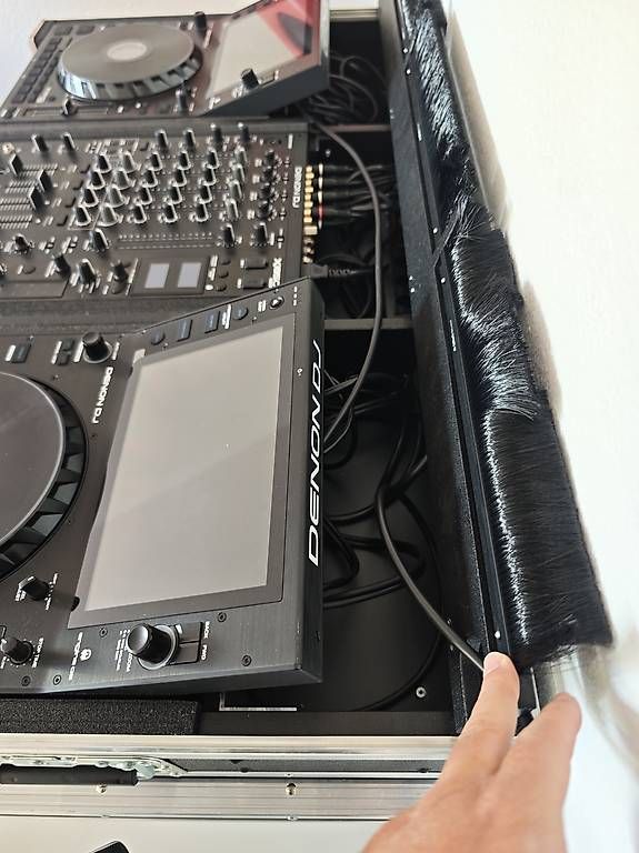 Sistemi audio & multimediali: Denon Sc 6000 Set inkl Thon Case  – Usato da Waldenburg venduto da Showcar 3