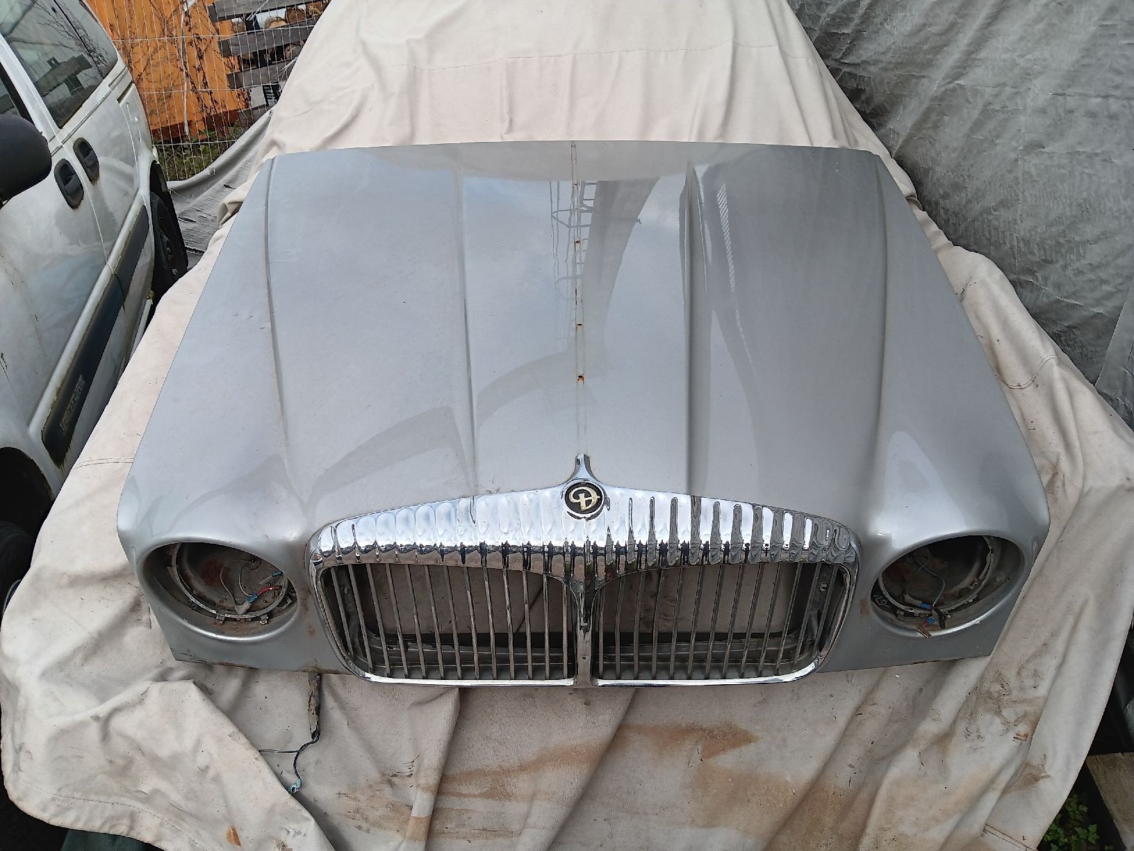 Jaguar Tutti pezzi di ricambio auto: Jaguar/ Daimler Serie 3 Motorhaube – Usato da Bern venduto da Boot-32