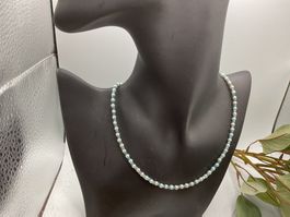 Collier mit kleinen Apatiten und Perlen, Länge 42cm