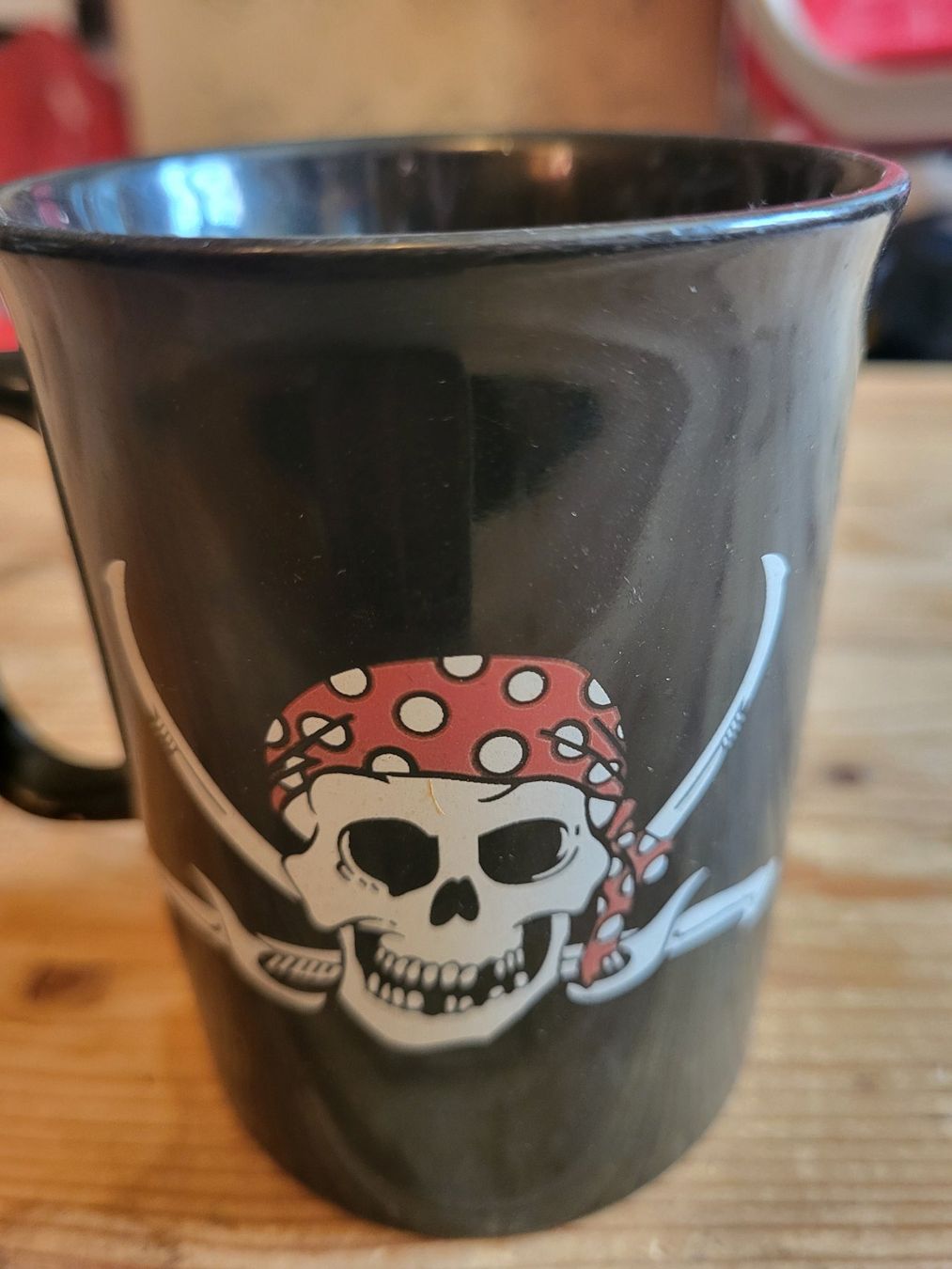 Tasses: Schwarze Piratentasse – D'occasion à Guggisberg par Aegertenlehn 2
