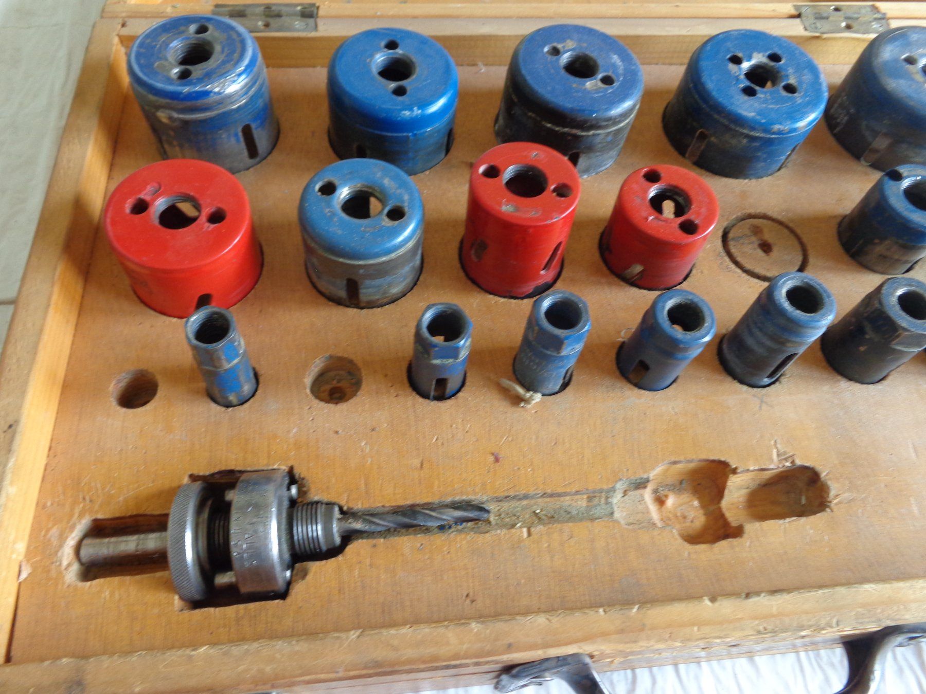 Tous les outils: Hohlfräserset 3 Stück fehlen – D'occasion à Liestal par Gecko16 2