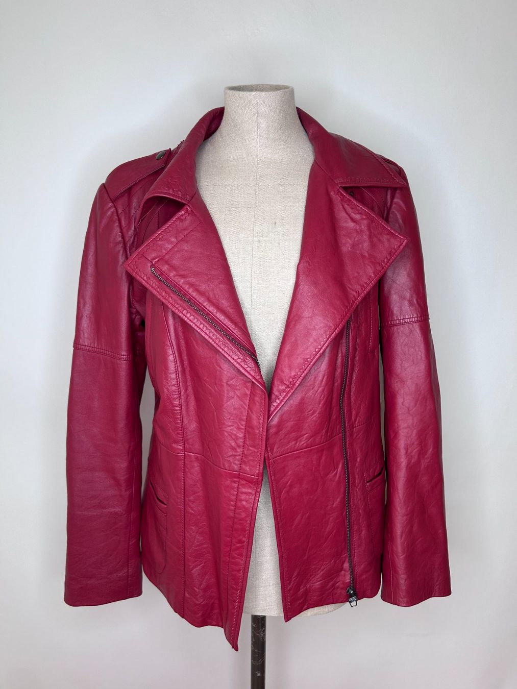 Alba Moda Giacche: Alba Moda Lederjacke – Usato da St. Gallen venduto da look-twice