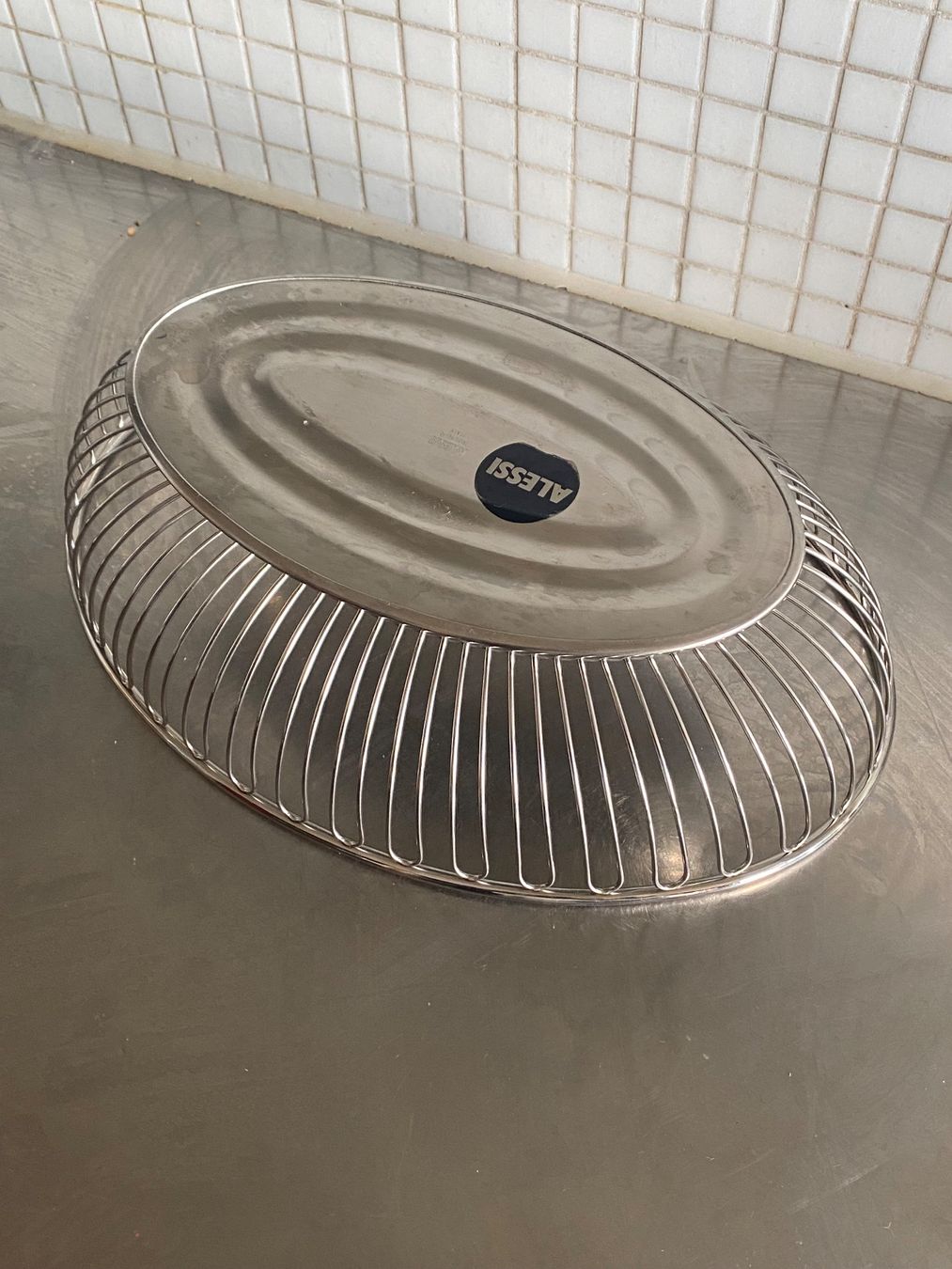 Alessi Elettrodomestici da cucina: Set Alessi Brotkorb und Serviettenhalter – Usato da Solothurn venduto da BORGHAGEN 2