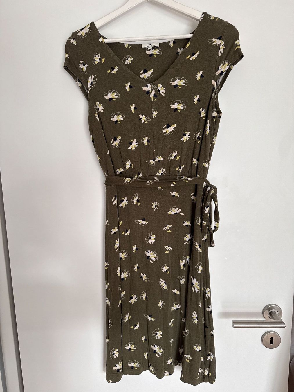 Tom Tailor Robes: Sommerkleid von Tom Tailor Gr.34 – D'occasion à Schönenwerd par d.chiara