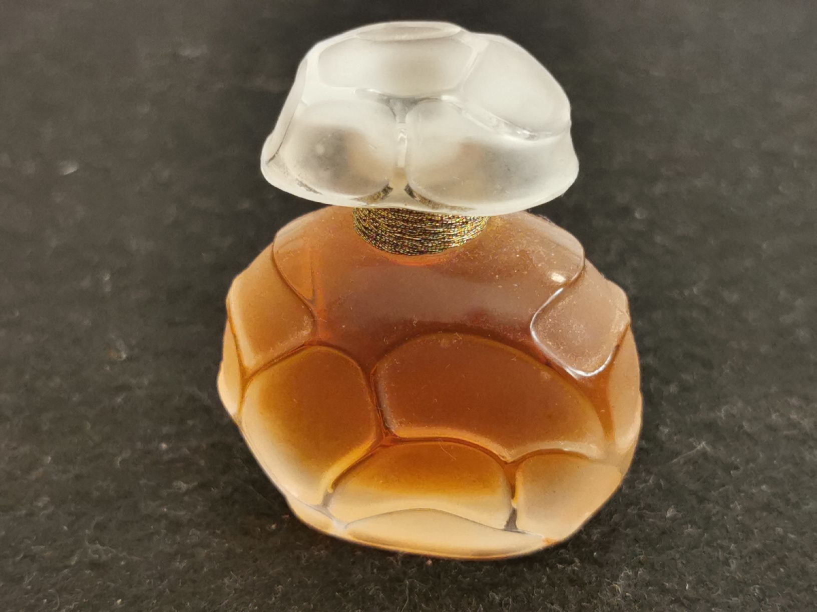 Profumi & Eau de Toilette: QuelquesFleurs L'Original Parfum 7,5 ml extrait.  – Nuovo e nell'imballaggio originale da Schlieren venduto da vlalif