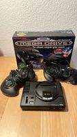 Sega Mega Drive Konsole + 2 Controller