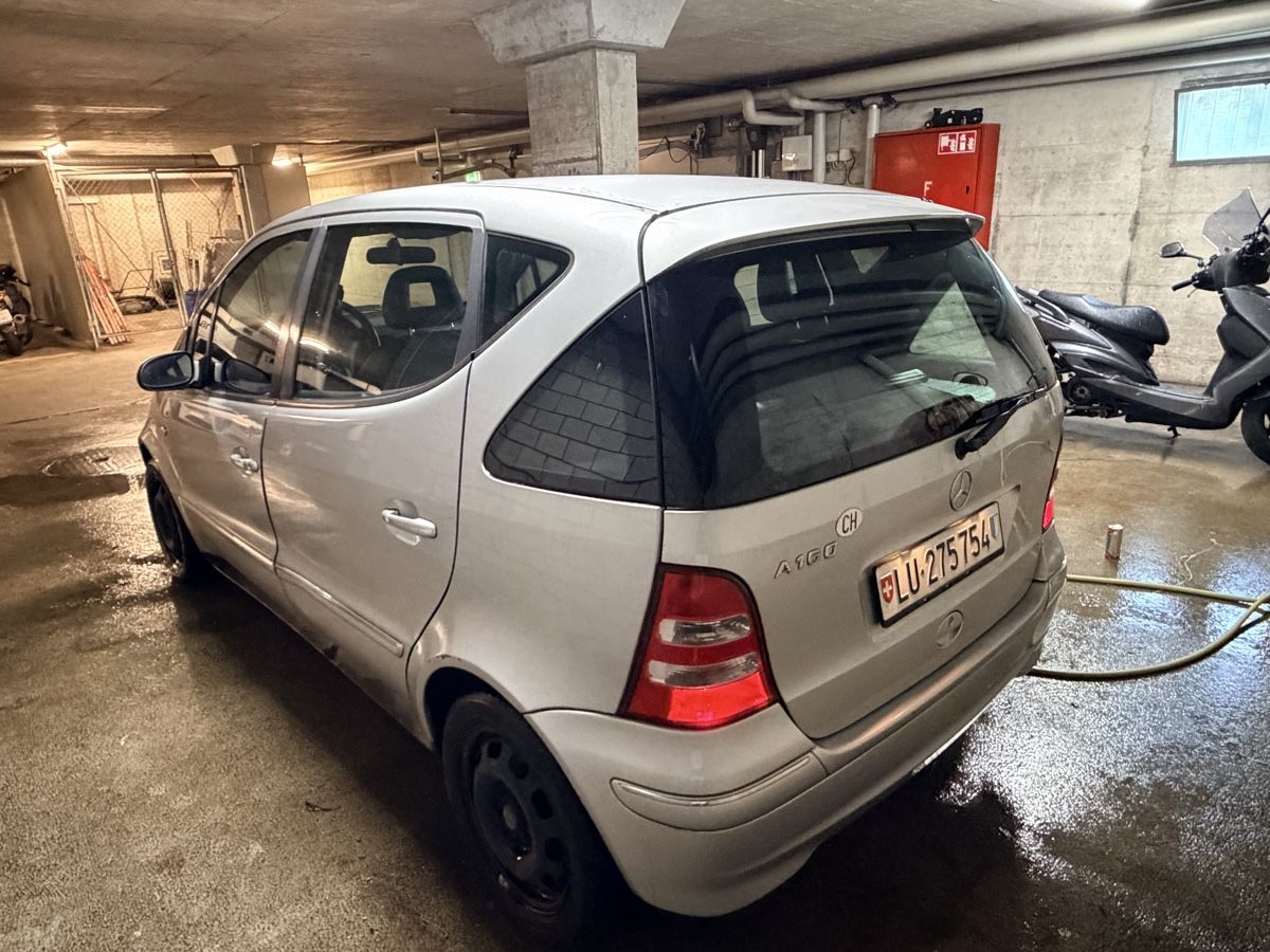 Mercedes-Benz Automobili: Mercedes A160 Ab Mfk – Usato da Ebikon venduto da Samuel_Todo 4