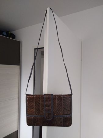 Elegant Vintage Snakeskin Leather Bag Made in Italy