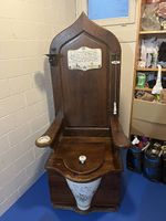 Außergewöhnliches Holz-WC seltenes Einzelstück