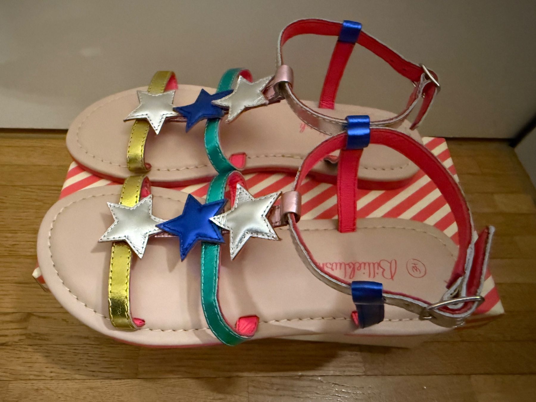Billieblush Scarpe per ragazze: Sandalen Billieblush Gr.34 NEU – Nuovo e nell'imballaggio originale da Zürich venduto da makmakmak 3