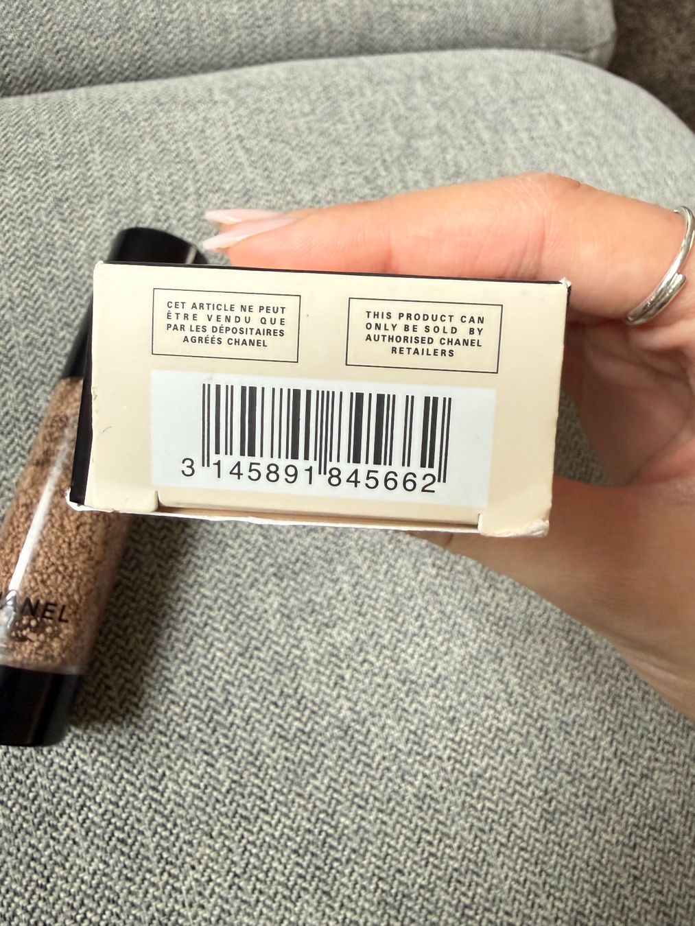 Chanel Make-up: Chanel Les Beiges Water-Fresh Complexion Touch – Gebraucht aus Zürich von ant_ys75 2