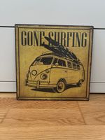 Vintage Blechschild "Gone Surfing" – VW Bus Retro-Deko
