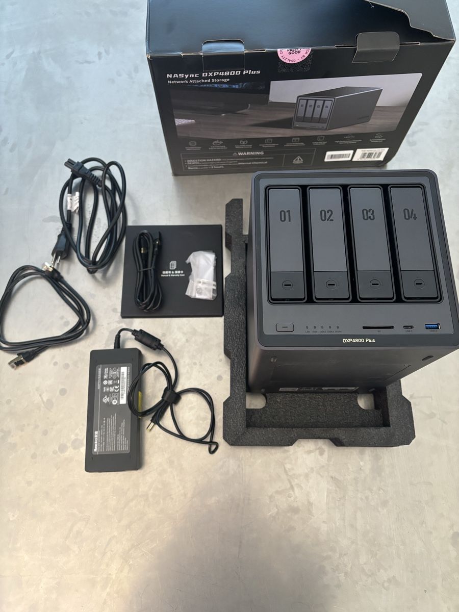 Ugreen Server: Ugreen NASync DXP4800 Plus 0TB - Neu – Nuovo (secondo la descrizione) da Bern venduto da PrettyGood