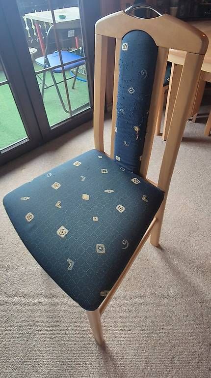 Tavoli: A vendre table de salle à manger + 6 chaises – Usato da Les Giettes venduto da mar_789z 3