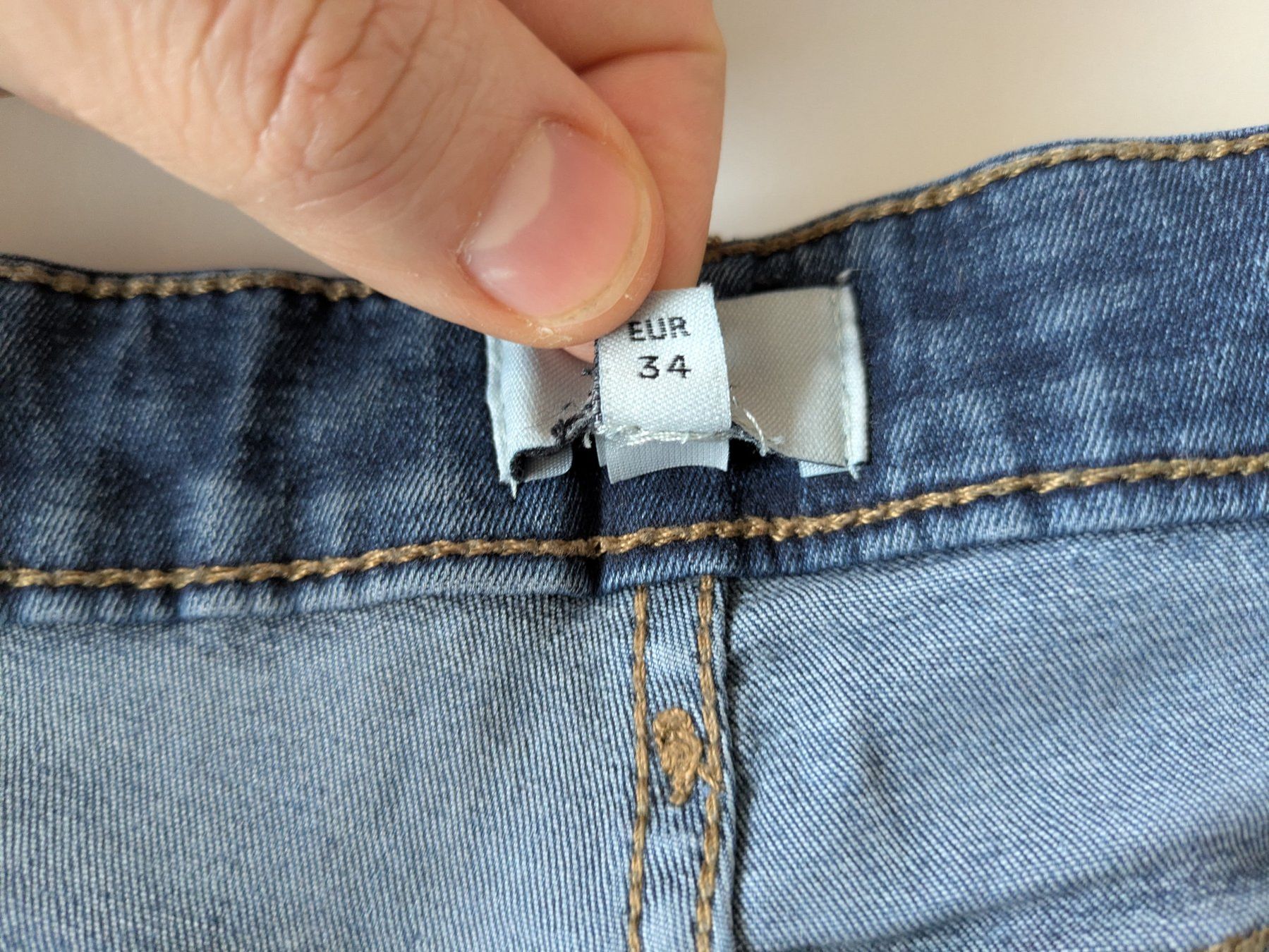 Jeans: Jeans 34 – Usato da Hochfelden venduto da rub_rnw5 2