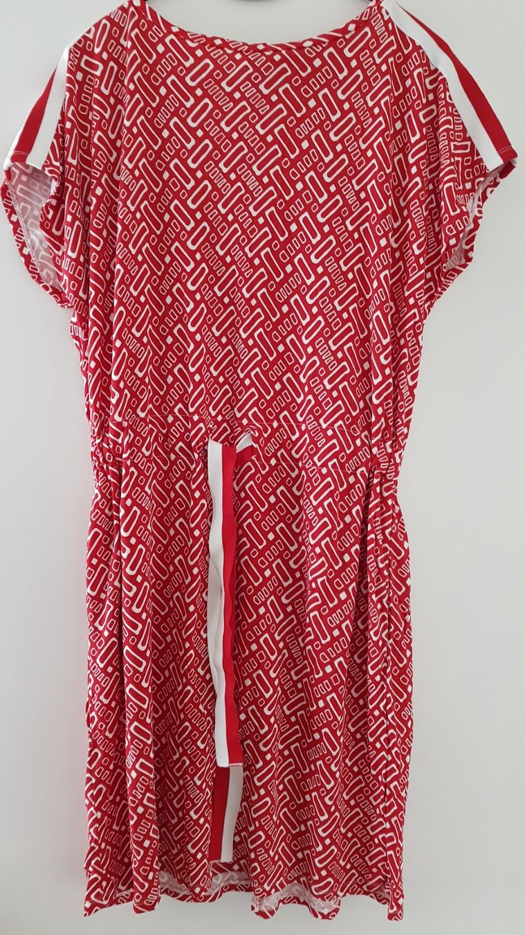 Marella Vestiti: Damenkleid Marke Marella – Usato da Altendorf venduto da MiriCaj 1