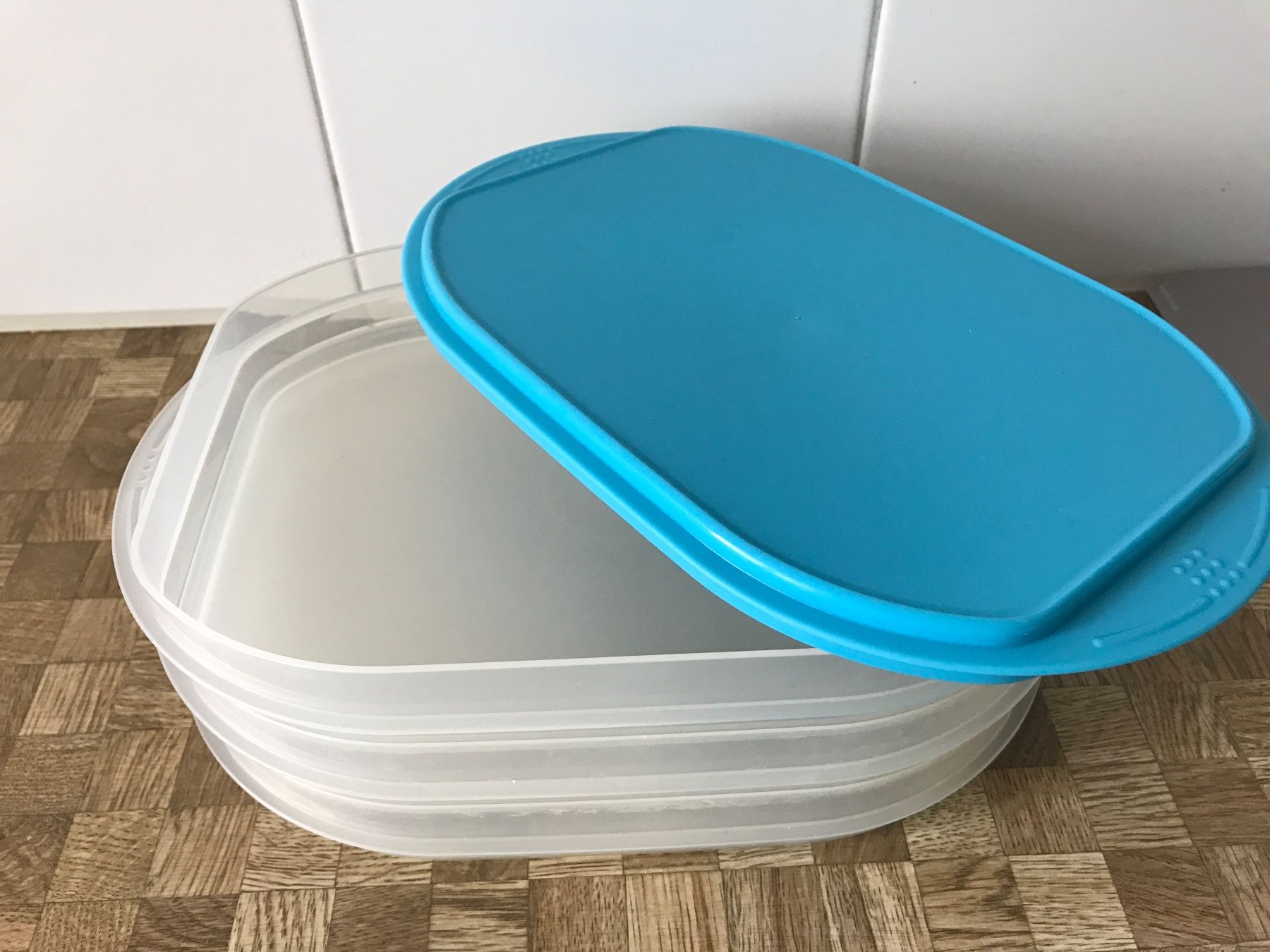 Tupperware Contenitori & Simili: Tupperware Behälter.      4 Teile – Usato da Birmensdorf ZH venduto da Hilhan 1