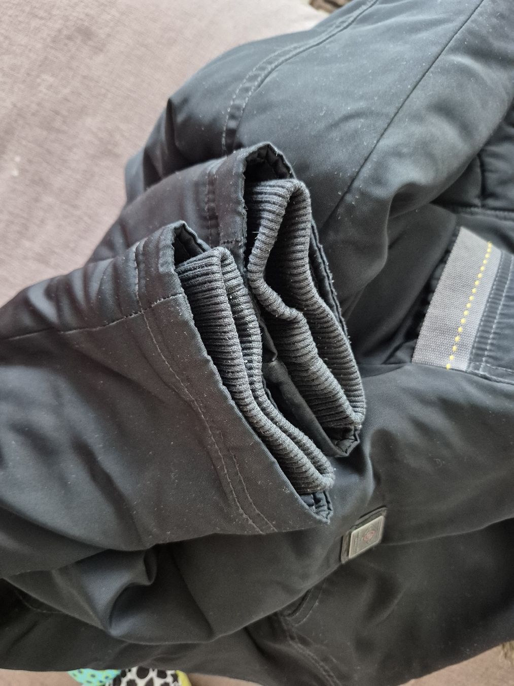S.Oliver Giacche: Warme Winterjacke S.Oliver mit Kapuze, Grösse L – Usato da Thun venduto da Reb80 7