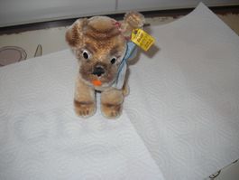 Steiff Hund „Mopsy“4010/12 hellblaue Schleife,Knopf im Ohr