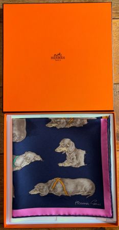 HERMES Gavroche Pochette "LES BASSETS", 2025