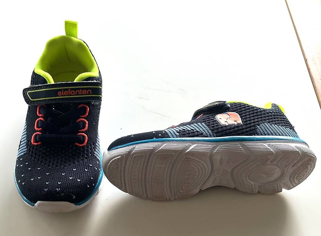 Schuhe für Jungen: Elefant Schuh Gr. 22 neuwertig – Gebraucht aus Stettlen von Biienli