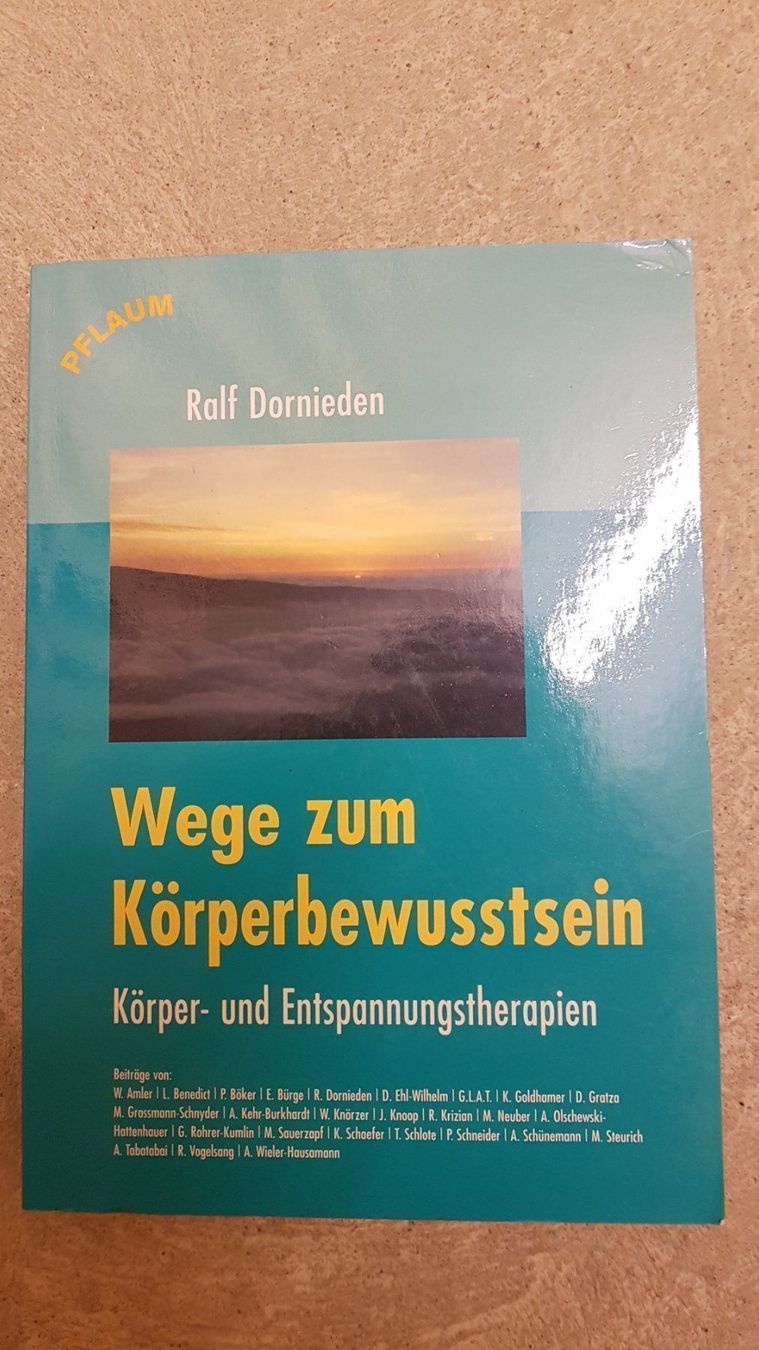 Libri: Buch "Wege zum Körperbewusstsein" – Nuovo (secondo la descrizione) da Innerberg venduto da Ganapataye