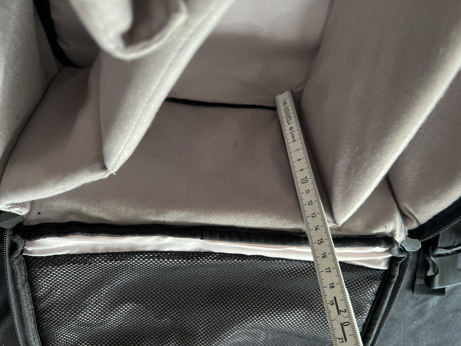 Zaini: Fotorucksack 46x28x18 – Usato da Frauenfeld venduto da Osp5000 7