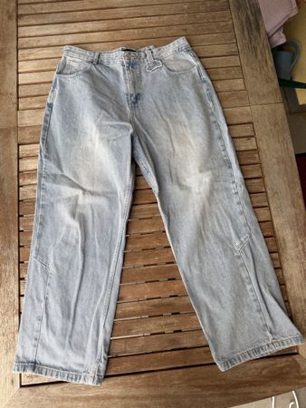 Ola Kala Loose Fit Denim Jeans (W36/L30, Light Wash)