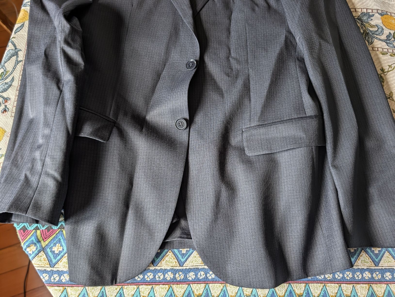 Completi: Navy Blue Patterned Suit Jacket and Trousers Size 50 – Usato da Zürich venduto da jor_68rp 7
