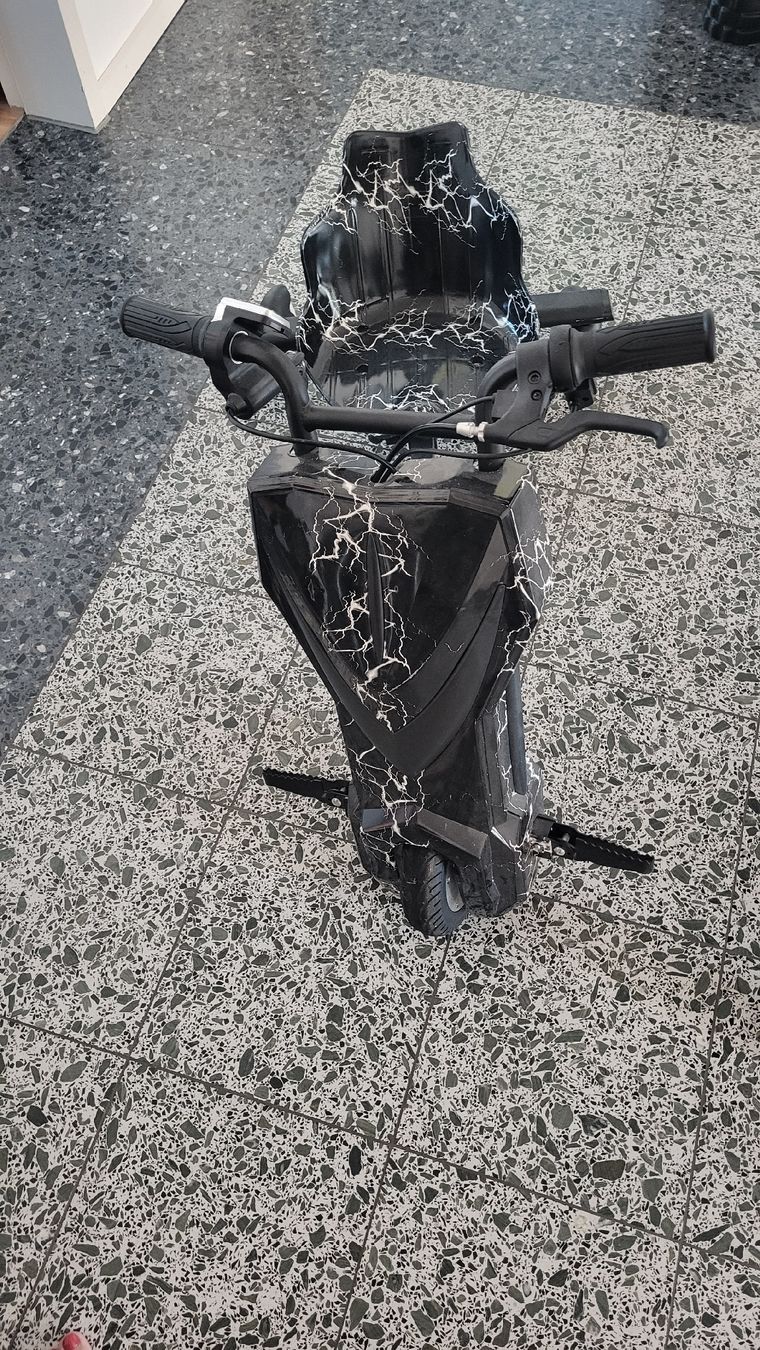 Sonstige: Elektro Trike – Gebraucht aus zürich von wuscheli0102