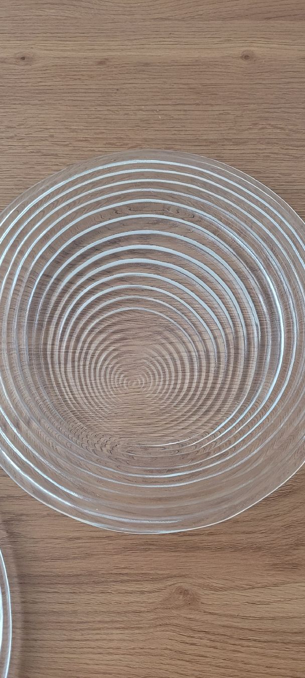 Piatti: 2er Set Glasteller Spiral-Design ca 30cm Durchmesser – Nuovo (secondo la descrizione) da Emmenbrücke venduto da gatasalvache 2