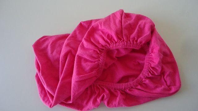 Biancheria da letto: Jersey Leintuch pink Farbe gebraucht – Usato da Ergisch venduto da Haemmerli59 2